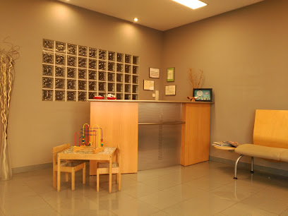 Chali Odontologia foto